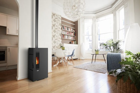 Pelletbox VAASA 5 - 4,9 kW - voor maximaal 135m3 - zwart - compact model